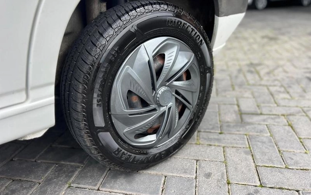 imagem-https://www.socarrao.com.br/sc-vehicle-images-prod/4345534/1791918581361-8561057_8_B_76c877e68a.jpeg