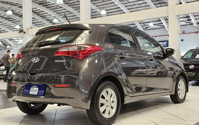 imagem-https://www.socarrao.com.br/sc-vehicle-images-prod/4345540/1791918635987-1_035234.jpg