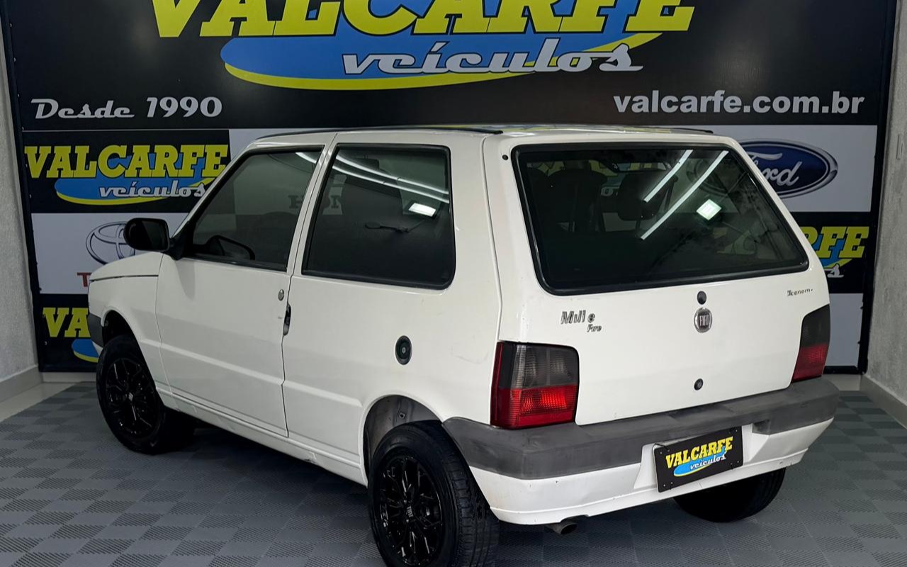 imagem-https://www.socarrao.com.br/sc-vehicle-images-prod/4345541/1791918645727-My5qZmlm.jfif