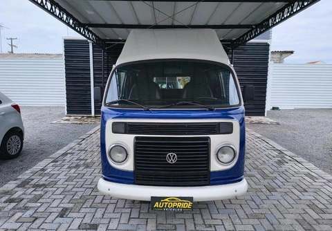 Volkswagen Kombi 2006 Branco — foto 1 de 3