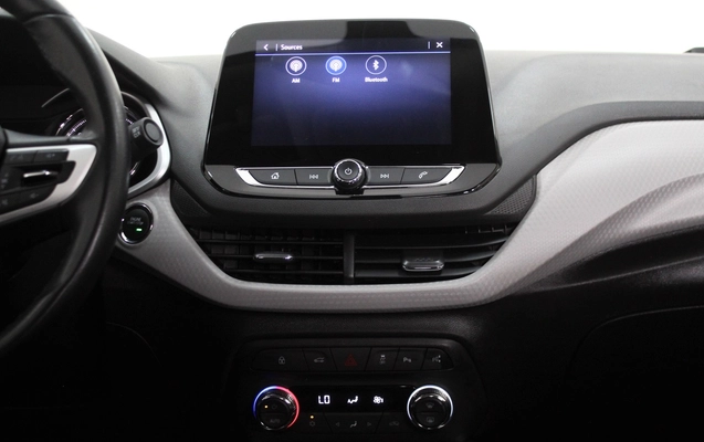 imagem-https://www.socarrao.com.br/sc-vehicle-images-prod/4345565/1791918848765-23_041047.jpg