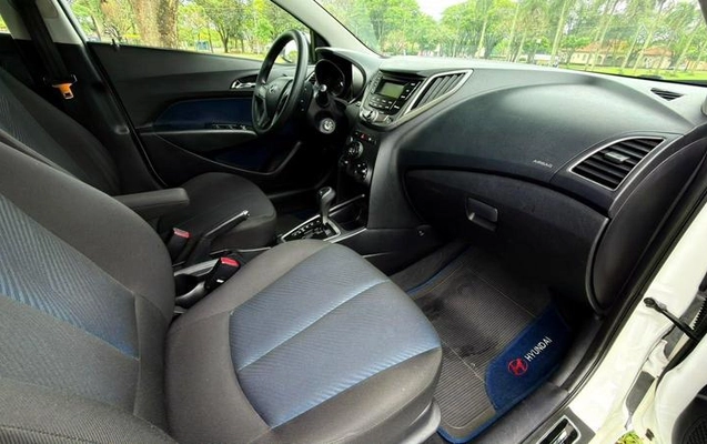 imagem-https://www.socarrao.com.br/sc-vehicle-images-prod/4345568/1791918935438-8497259_10_B_c4cdf9bcab.jpeg