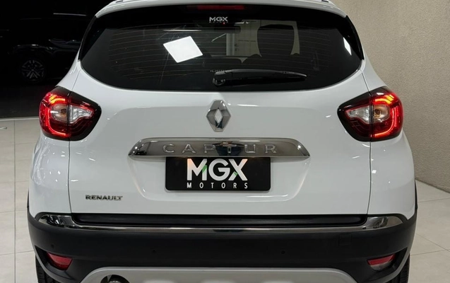 imagem-https://www.socarrao.com.br/sc-vehicle-images-prod/4345608/1791919166954-gb-56a3e86.jpeg