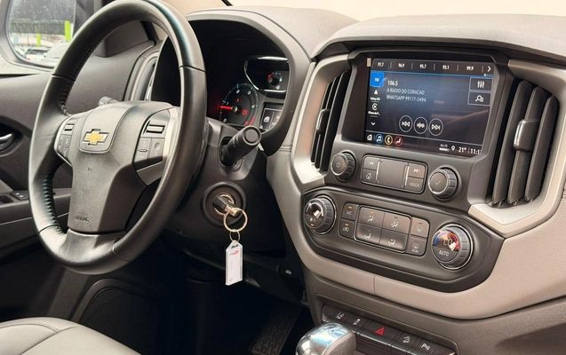 imagem-https://www.socarrao.com.br/sc-vehicle-images-prod/4345622/1791919214737-f32a2b0bf62d4aeb87fa6873bc856534_1791919195681.jpg