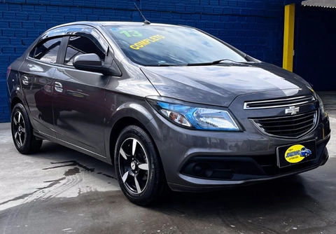 Chevrolet Prisma 2013 Cinza — foto 1 de 3