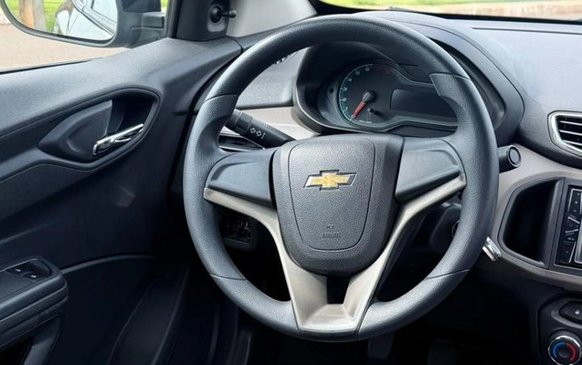 imagem-https://www.socarrao.com.br/sc-vehicle-images-prod/4345681/1791919586978-8468113_9_B_1d784d0277.jpeg