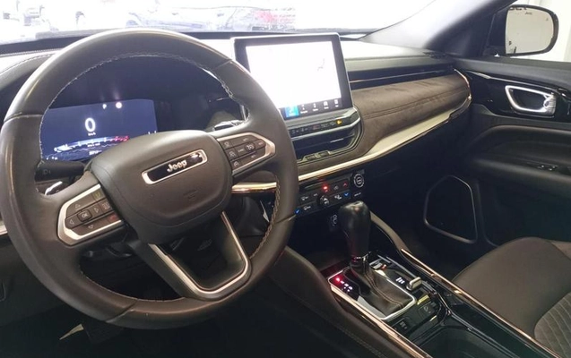 imagem-https://www.socarrao.com.br/sc-vehicle-images-prod/4345691/1791919705182-8566858_1_B_9f5de24ba0.jpeg