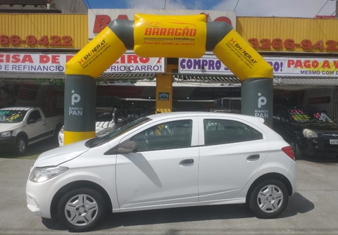 Chevrolet Onix 2015 Branco — foto 1 de 3