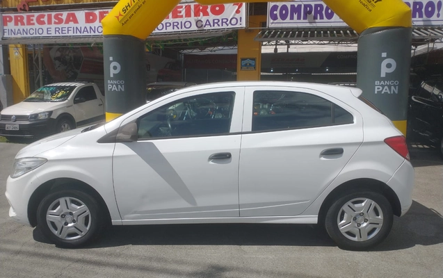 imagem-https://www.socarrao.com.br/sc-vehicle-images-prod/4345813/1791920323559-16e0c21e-33b7-45e1-8651-77a653dd402a.jpg