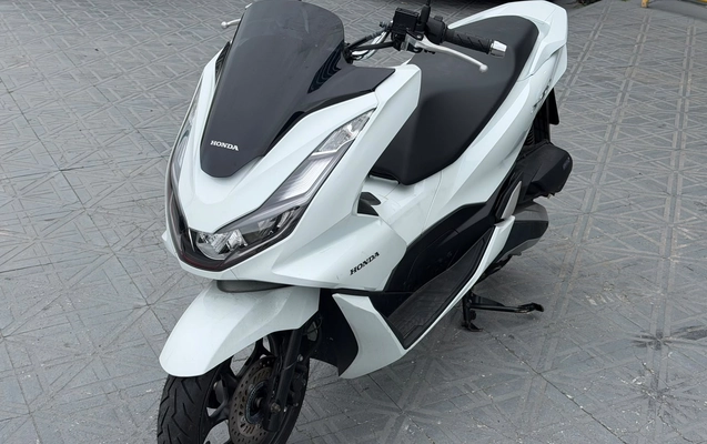 imagem-https://www.socarrao.com.br/sc-vehicle-images-prod/4345841/1791920668289-003_5a1b27637ff7b50c405eeed27041b4a0.jpeg