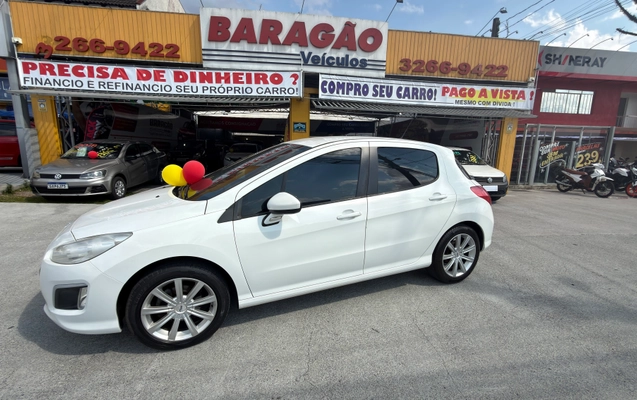 imagem-https://www.socarrao.com.br/sc-vehicle-images-prod/4345850/1791920769570-7c06f78c-1725-4ad9-bb0c-ed3a6190c64b.jpg