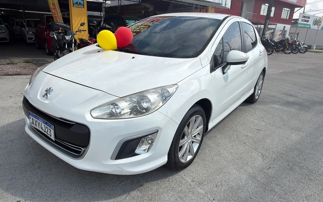imagem-https://www.socarrao.com.br/sc-vehicle-images-prod/4345850/1791920769573-95c6fb2d-f216-40a5-b629-a42dd9ff3c78.jpg