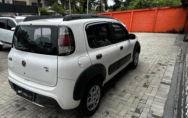 imagem-https://www.socarrao.com.br/sc-vehicle-images-prod/4345888/1791920966831-8564715_7_B_29f62270fa.jpeg
