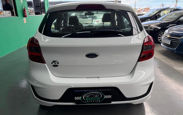 imagem-https://www.socarrao.com.br/sc-vehicle-images-prod/4345891/1791922003258-gb-7e2cbc9.jpeg