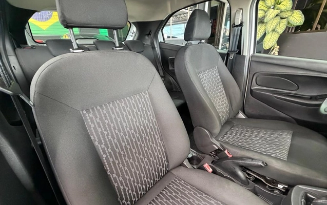 imagem-https://www.socarrao.com.br/sc-vehicle-images-prod/4345891/1791922003283-gb-14f7bd0.jpeg