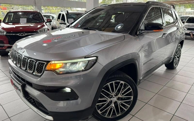 imagem-https://www.socarrao.com.br/sc-vehicle-images-prod/4345949/1791921340879-8528689_16_B_c18dd99ede.jpeg