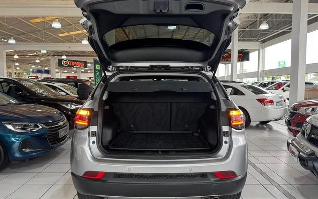 imagem-https://www.socarrao.com.br/sc-vehicle-images-prod/4345949/1791921340905-8528689_0_B_d5a66ea7fe.jpeg
