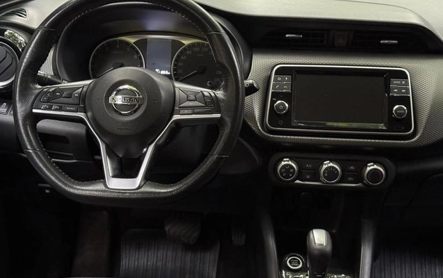 imagem-https://www.socarrao.com.br/sc-vehicle-images-prod/4345954/1791921550522-8484983_1_B_6d8fe7562e.jpeg