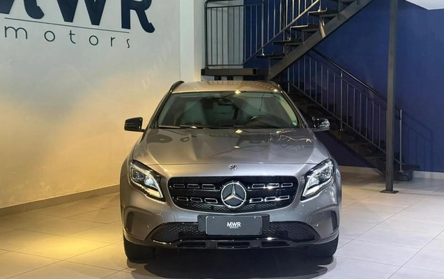 imagem-https://www.socarrao.com.br/sc-vehicle-images-prod/4345968/1791921915057-8514705_2_B_1391084d12.jpeg