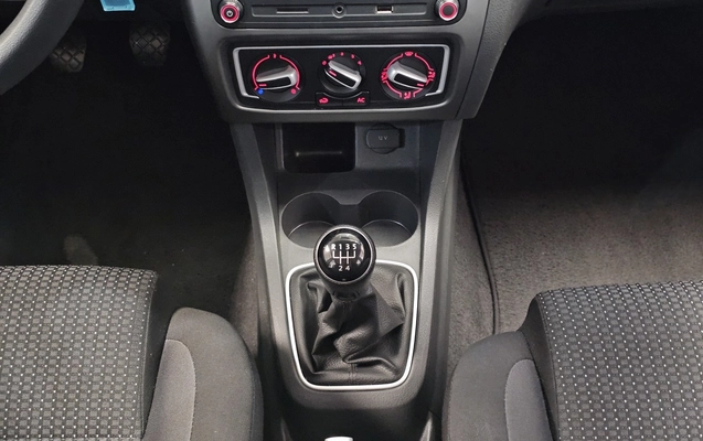 imagem-https://www.socarrao.com.br/sc-vehicle-images-prod/4345969/1791921554833-1_041546.jpg