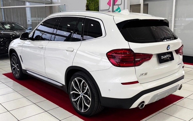 imagem-https://www.socarrao.com.br/sc-vehicle-images-prod/4345977/1791921696440-MDA2LmpwZw.jpg
