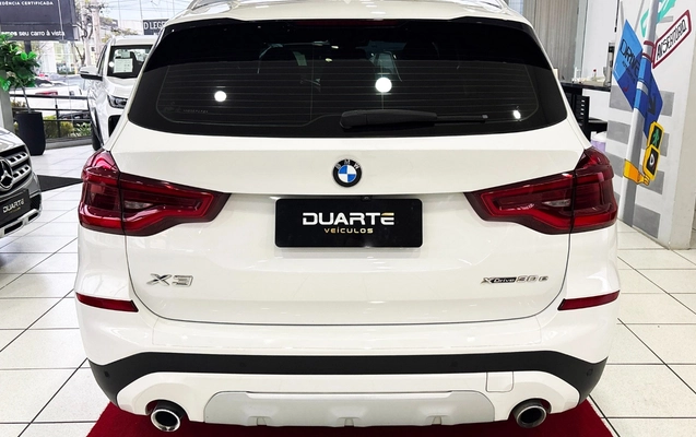 imagem-https://www.socarrao.com.br/sc-vehicle-images-prod/4345977/1791921696497-MDA3LmpwZw.jpg