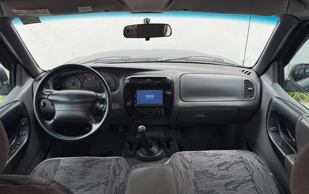 imagem-https://www.socarrao.com.br/sc-vehicle-images-prod/4346001/1791921838401-8522376_13_B_2a2bae4463.jpeg