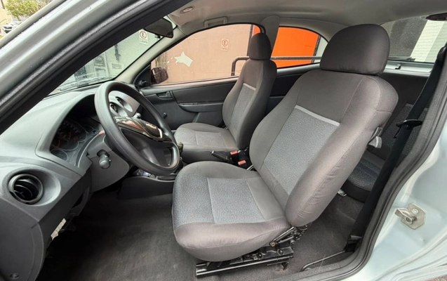 imagem-https://www.socarrao.com.br/sc-vehicle-images-prod/4346050/1791922190561-gb-7e4844e.jpeg