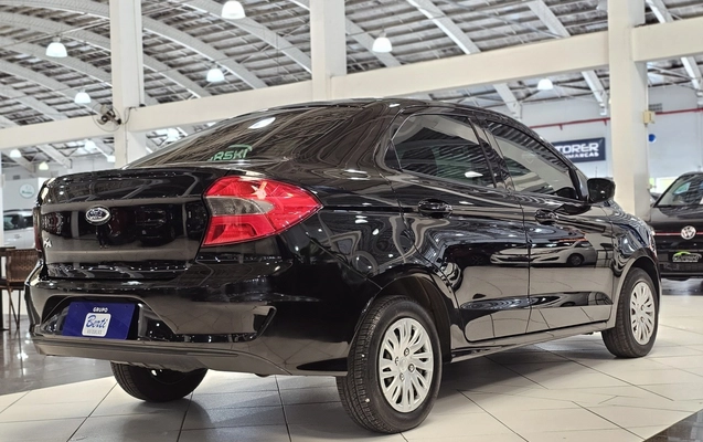 imagem-https://www.socarrao.com.br/sc-vehicle-images-prod/4346065/1791922280880-1_040806.jpg
