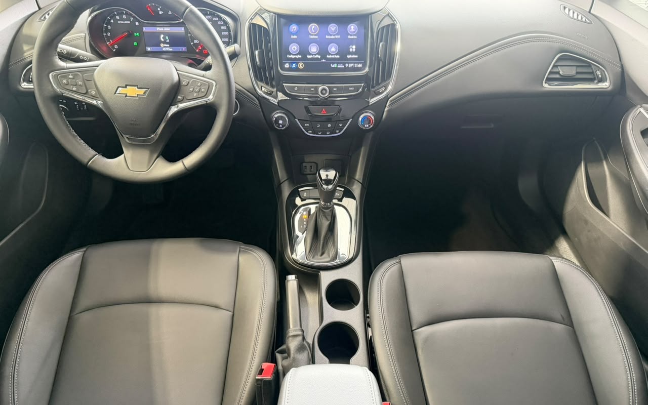 imagem-https://www.socarrao.com.br/sc-vehicle-images-prod/4346066/1791922527848-MTAuanBlZw.jpeg