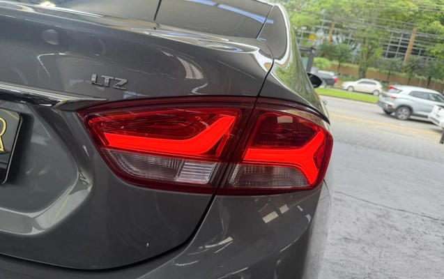 imagem-https://www.socarrao.com.br/sc-vehicle-images-prod/4346066/1791922529801-MjMuanBlZw.jpeg