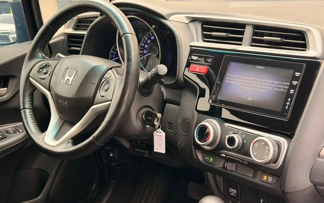 imagem-https://www.socarrao.com.br/sc-vehicle-images-prod/4346077/1791922402385-80afbf61988c4ee2964186f6e9abdba5_1791922383534.jpg