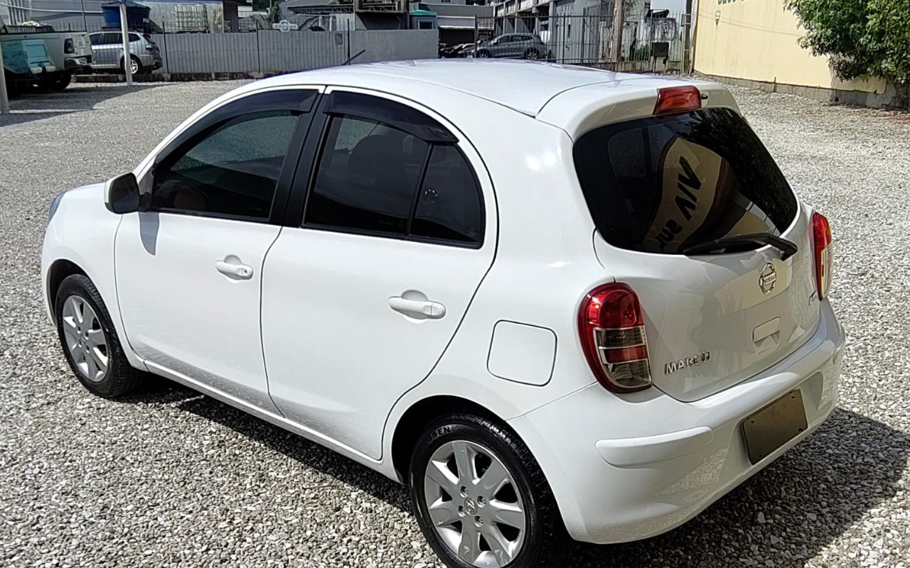 imagem-https://www.socarrao.com.br/sc-vehicle-images-prod/4346083/1791922652752-UEhPVE8tMjAyNi0xMC0xMy0xNy0xMi0yNyAoMikuanBn.jpg