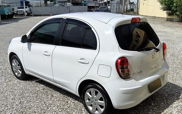 imagem-https://www.socarrao.com.br/sc-vehicle-images-prod/4346083/1791922652752-UEhPVE8tMjAyNi0xMC0xMy0xNy0xMi0yNyAoMikuanBn.jpg