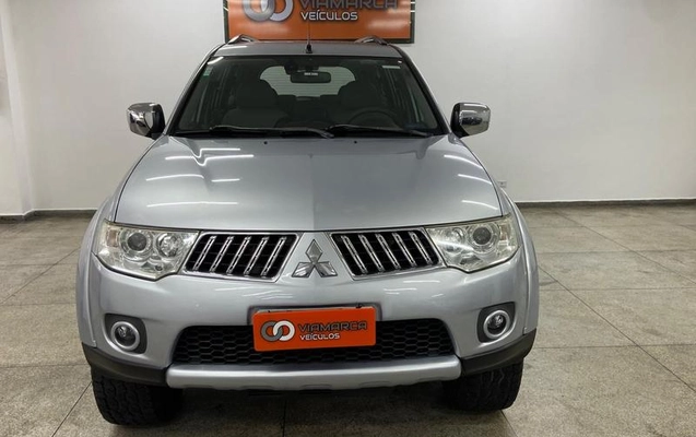 imagem-https://www.socarrao.com.br/sc-vehicle-images-prod/4346141/1791923111734-8567095_15_B_7e27ab23df.jpeg