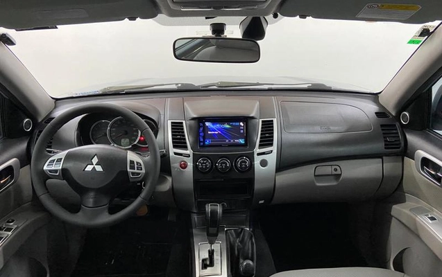 imagem-https://www.socarrao.com.br/sc-vehicle-images-prod/4346141/1791923111744-8567095_1_B_68923195bd.jpeg