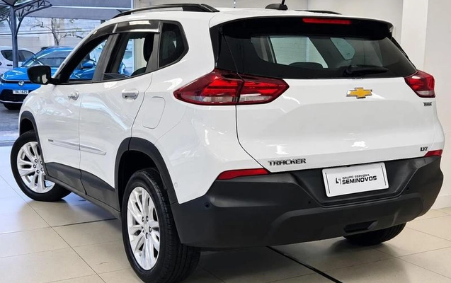 imagem-https://www.socarrao.com.br/sc-vehicle-images-prod/4346171/1791922880030-8567232_0_B_d97ff8ff7f.jpeg