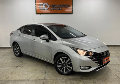 Nissan VERSA 2024 Prata — foto 1 de 3