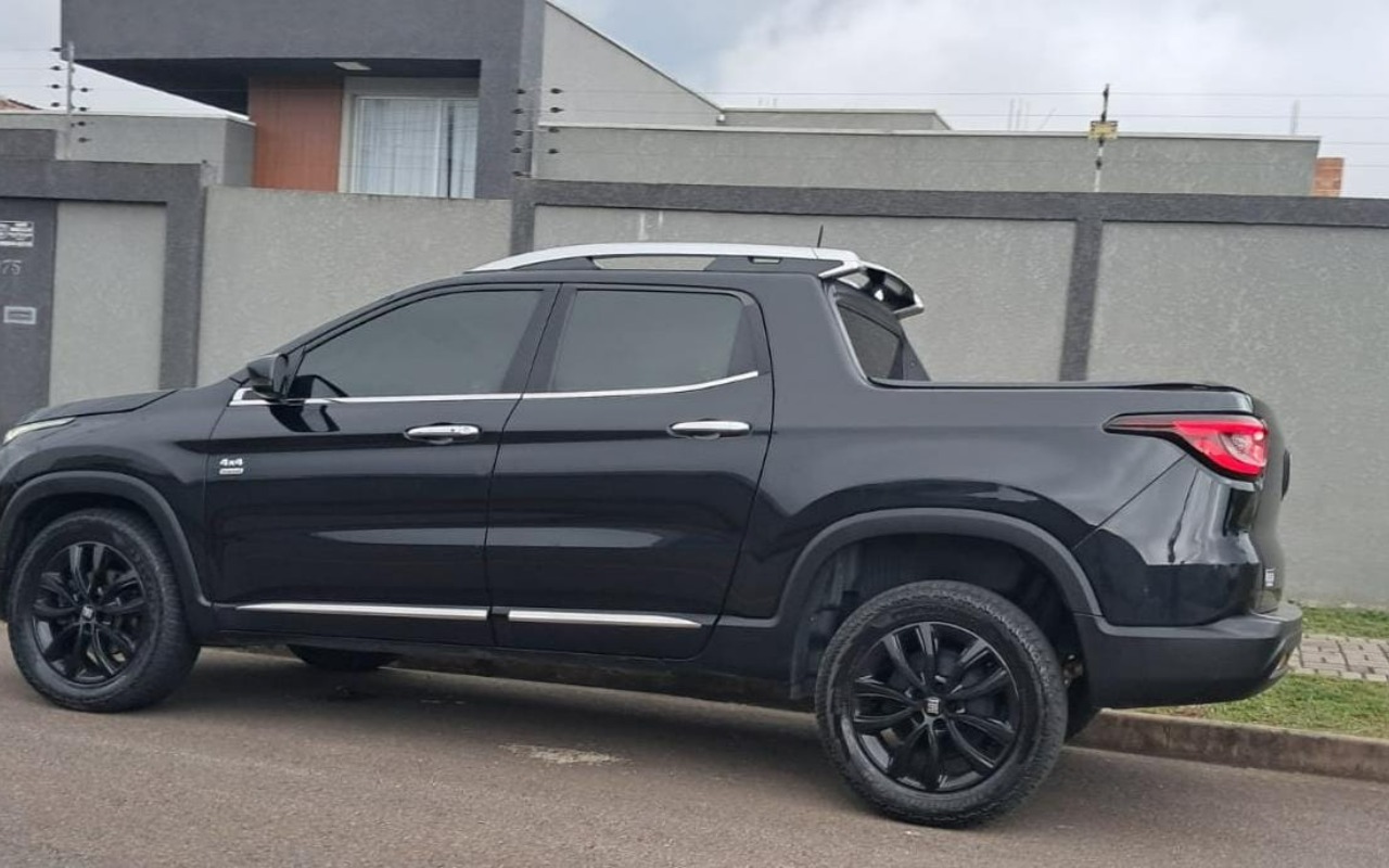 imagem-https://www.socarrao.com.br/sc-vehicle-images-prod/4346206/1792201627343-VE9STyAxMS5qcGVn.jpeg