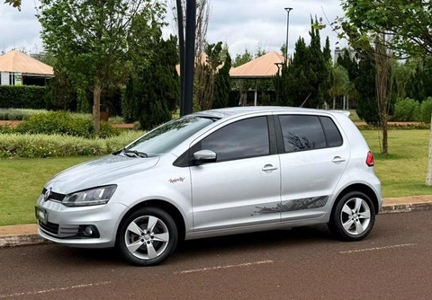 Volkswagen Fox 2016 Prata — foto 1 de 3