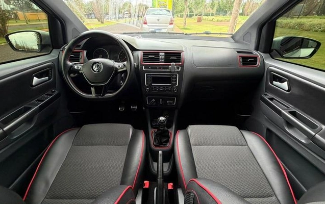 imagem-https://www.socarrao.com.br/sc-vehicle-images-prod/4346208/1791923415549-8479408_8_B_2a8f74596a.jpeg