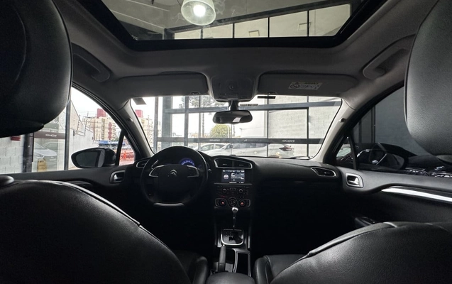 imagem-https://www.socarrao.com.br/sc-vehicle-images-prod/4346220/1791923520562-vehicle_image_1791917378_e00000a6a31eea04a7f3ddb8c9667810.jpeg