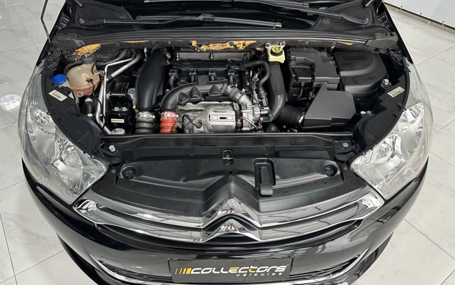 imagem-https://www.socarrao.com.br/sc-vehicle-images-prod/4346220/1791923520565-vehicle_image_1791917380_666e307d7850a2bf44f05d0f06e2f966.jpeg