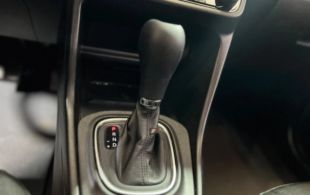 imagem-https://www.socarrao.com.br/sc-vehicle-images-prod/4346302/1791924160552-hXBuTQypaaBUZ9yoS6DTZo2WYU2nW6Li.jpg