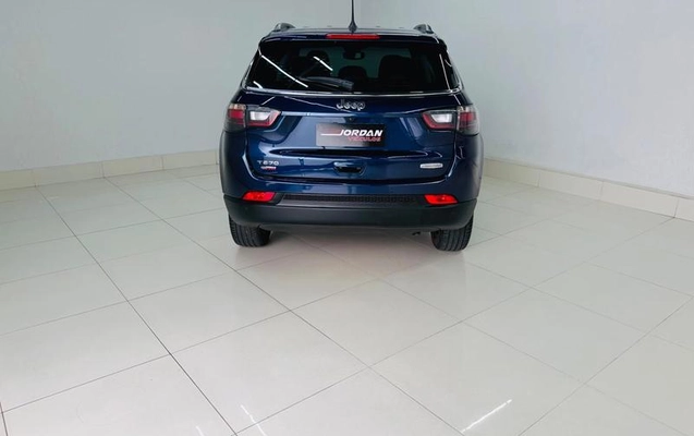 imagem-https://www.socarrao.com.br/sc-vehicle-images-prod/4346315/1791927126793-8567398_7_B_8af1ff3aba.jpeg