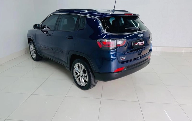 imagem-https://www.socarrao.com.br/sc-vehicle-images-prod/4346315/1791927126795-8567398_8_B_12e65a8105.jpeg