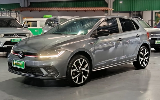 imagem-https://www.socarrao.com.br/sc-vehicle-images-prod/4346387/1791924395186-XvF64GexlndhyRhhiuO5DMBGzb568qVC.jpg