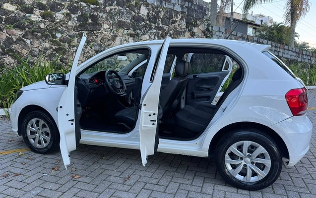 imagem-https://www.socarrao.com.br/sc-vehicle-images-prod/4346400/1791924497494-003_ef4cdb553609bf57bc498854780f09fb.jpg