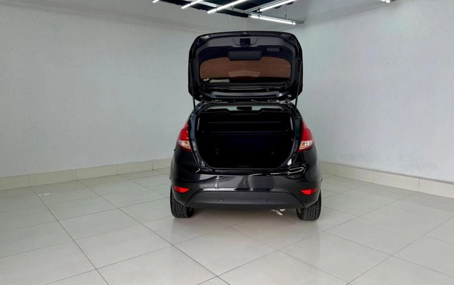imagem-https://www.socarrao.com.br/sc-vehicle-images-prod/4346412/1791927132694-8567440_10_B_42ad587269.jpeg