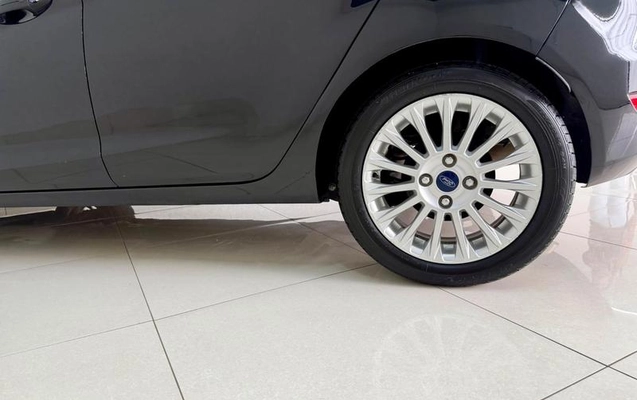imagem-https://www.socarrao.com.br/sc-vehicle-images-prod/4346412/1791927132695-8567440_11_B_19364f1a13.jpeg